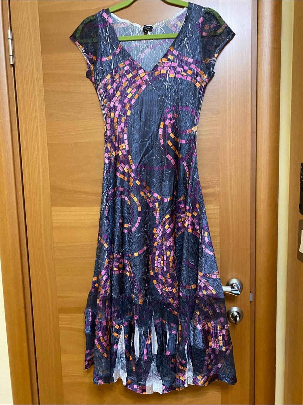 Black & Pink Patterned Cap-Sleeve Women's Dress